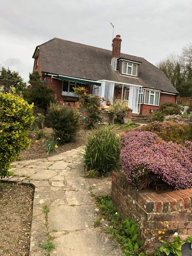 Ponders End * Newport (Isle Of Wight)
