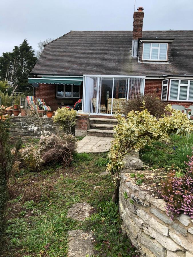 Bed & Breakfast Ponders End *