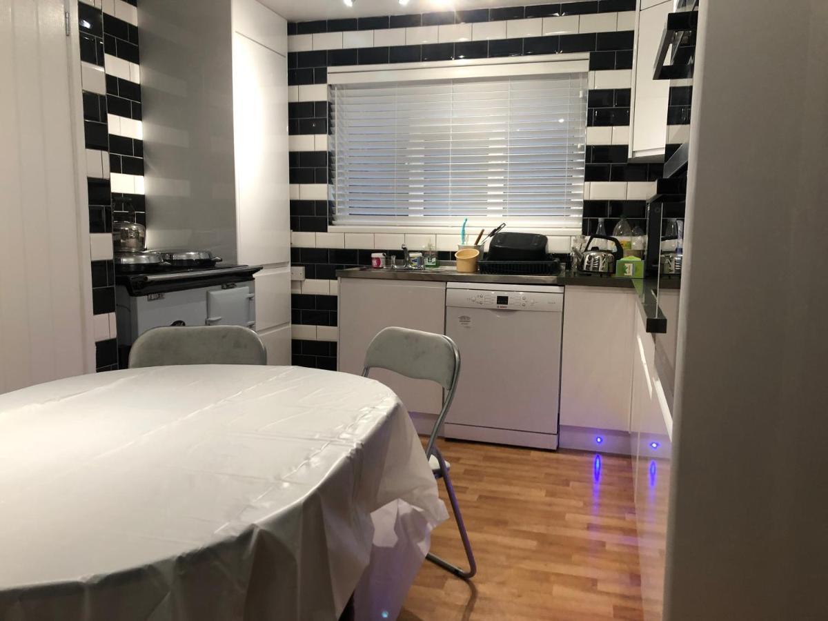 Ponders End Bed & Breakfast *