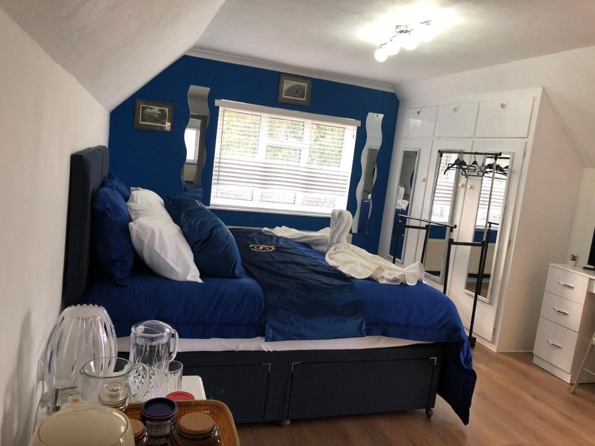 Ponders End Bed & Breakfast *